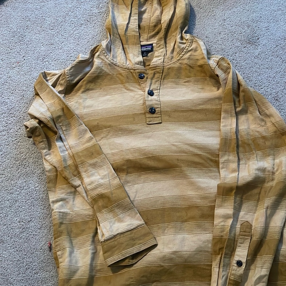 Patagonia lightweight pullover
